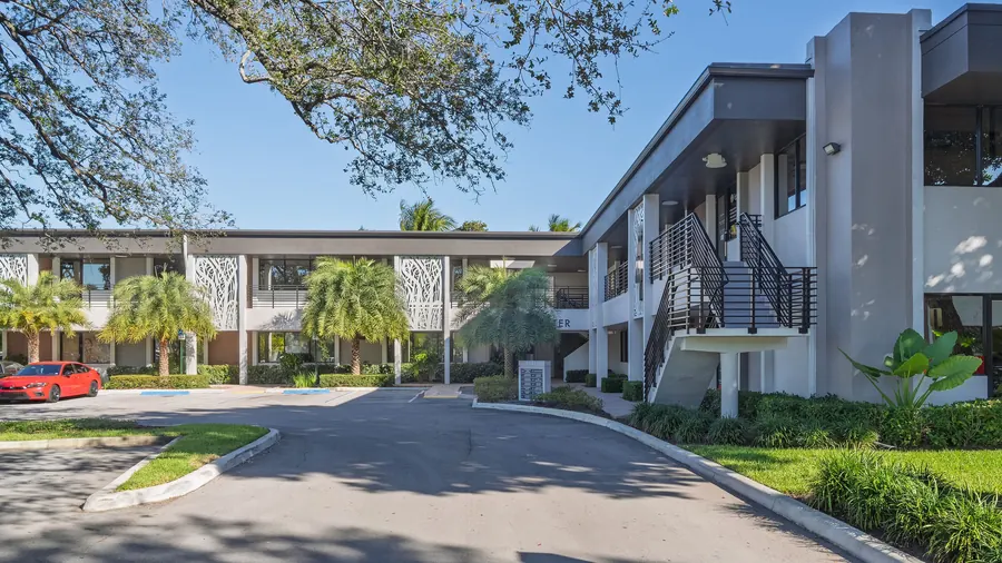 Interior courtyard and drive